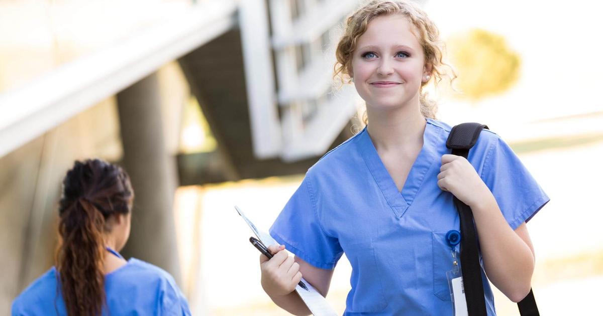 Travel Nurse Salary in Orlando: A Complete Guide